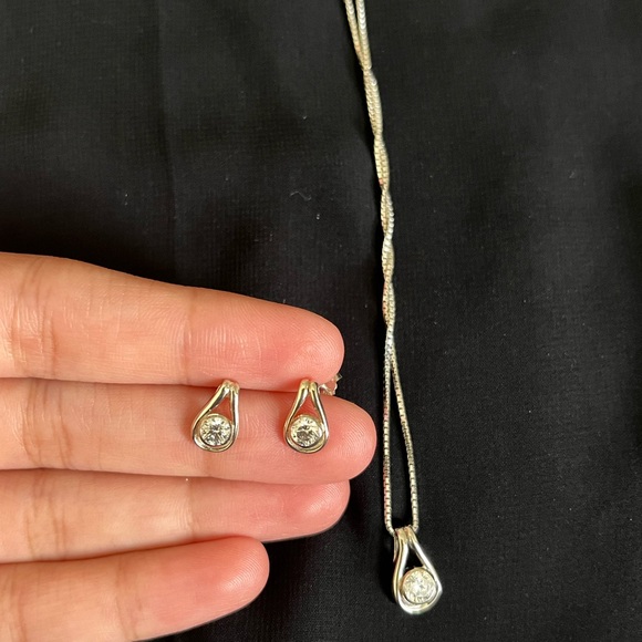 COPY - Silver pendant necklace with earrings - Picture 3 of 7